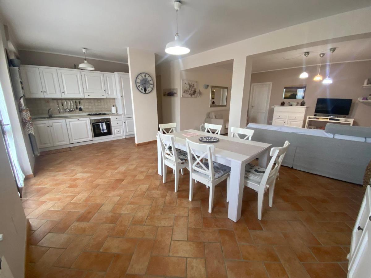 Agriturismo Colle D' Oro Пеша-Романа Екстер'єр фото